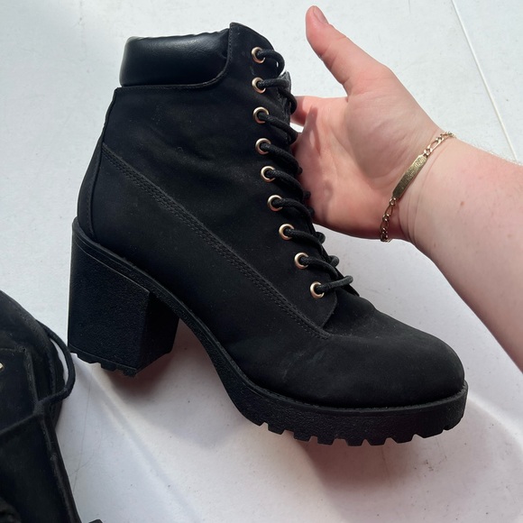 Pair of Naipalm Boots by London Rebel - Laced Boots - Picture 7 of 8